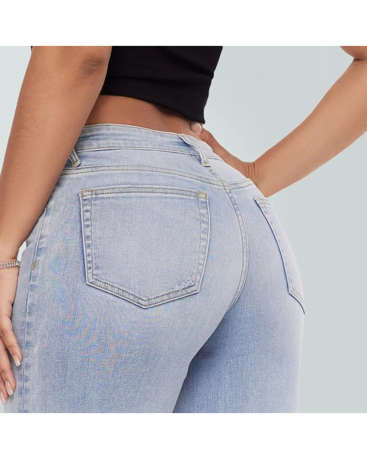 Pomence™ Baggy Wide-Leg Jeans. Pomence Baggy Wide-Leg Jeans, back pocket detail