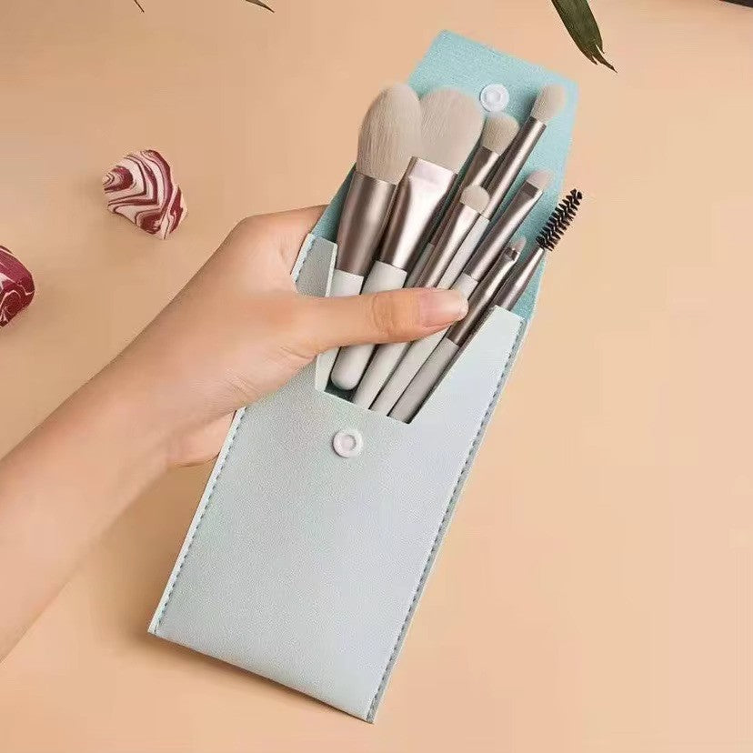 8PCS Makeup Brushes Set, Super Soft Synthetic Brushes with Plastic Handles for Eyeshadow, Blush & Face