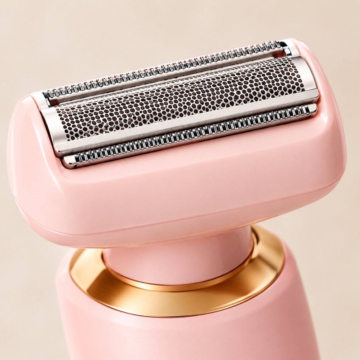 Macro of the ultra-thin foil shaving head on the Pomence Painless Hair Removal Shaver