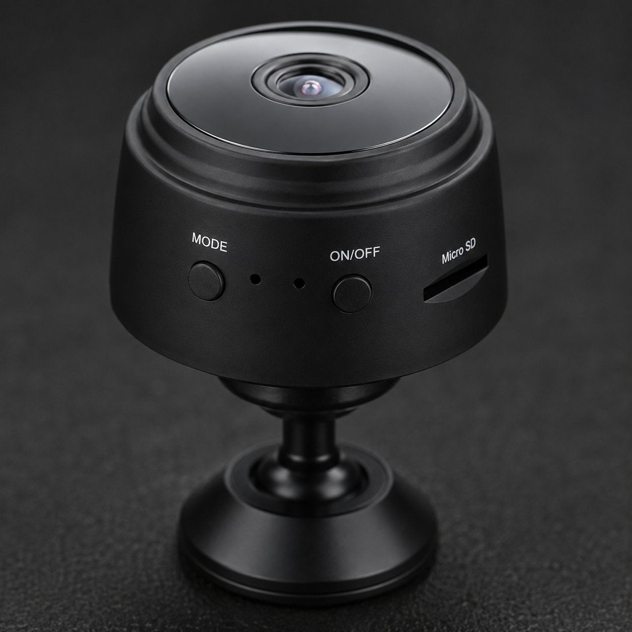 Close-up of the 1080P lens on the Pomence Mini WiFi Security Camera