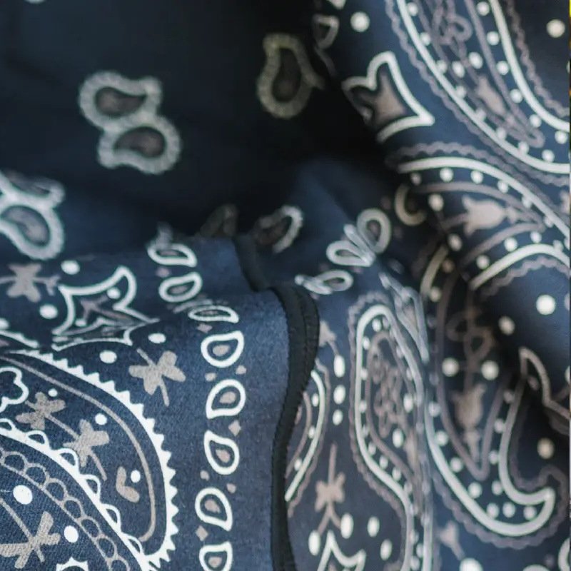 The printed microfiber of the Pomence Car Seat Cover Towel up close